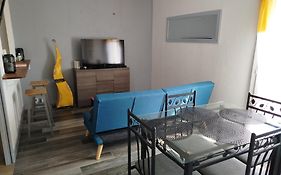 Appartement Dans Charmante Petite Residence